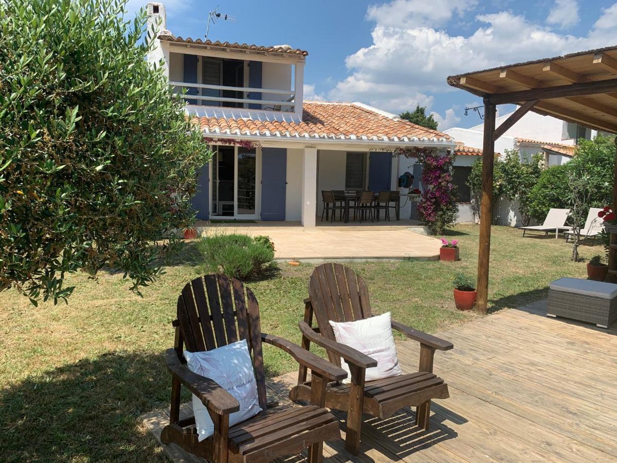 Maison En Camargue